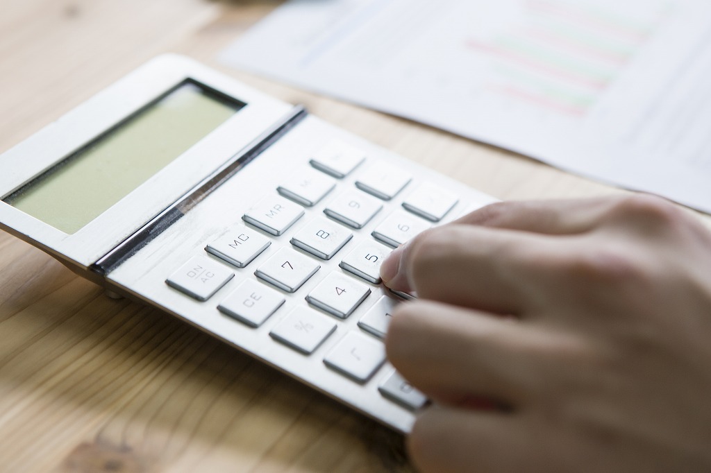 電卓と手元